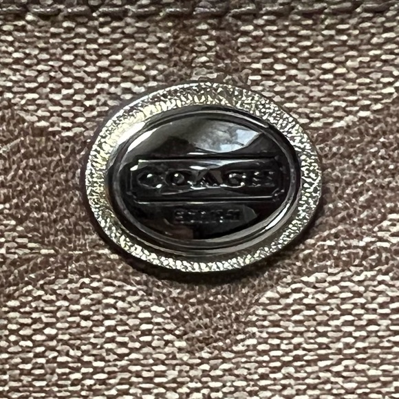 Coach Wristlet Brown and Tan - Picture 2 of 5